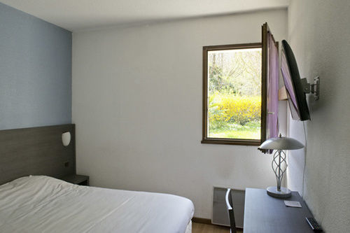 Hotellerie De La Cascade Saint-Genis-les-Ollières Kültér fotó